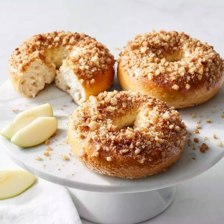 Apple Cheesecake Streusel Buns Recipe